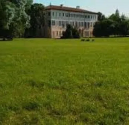 Apartman In Milánó